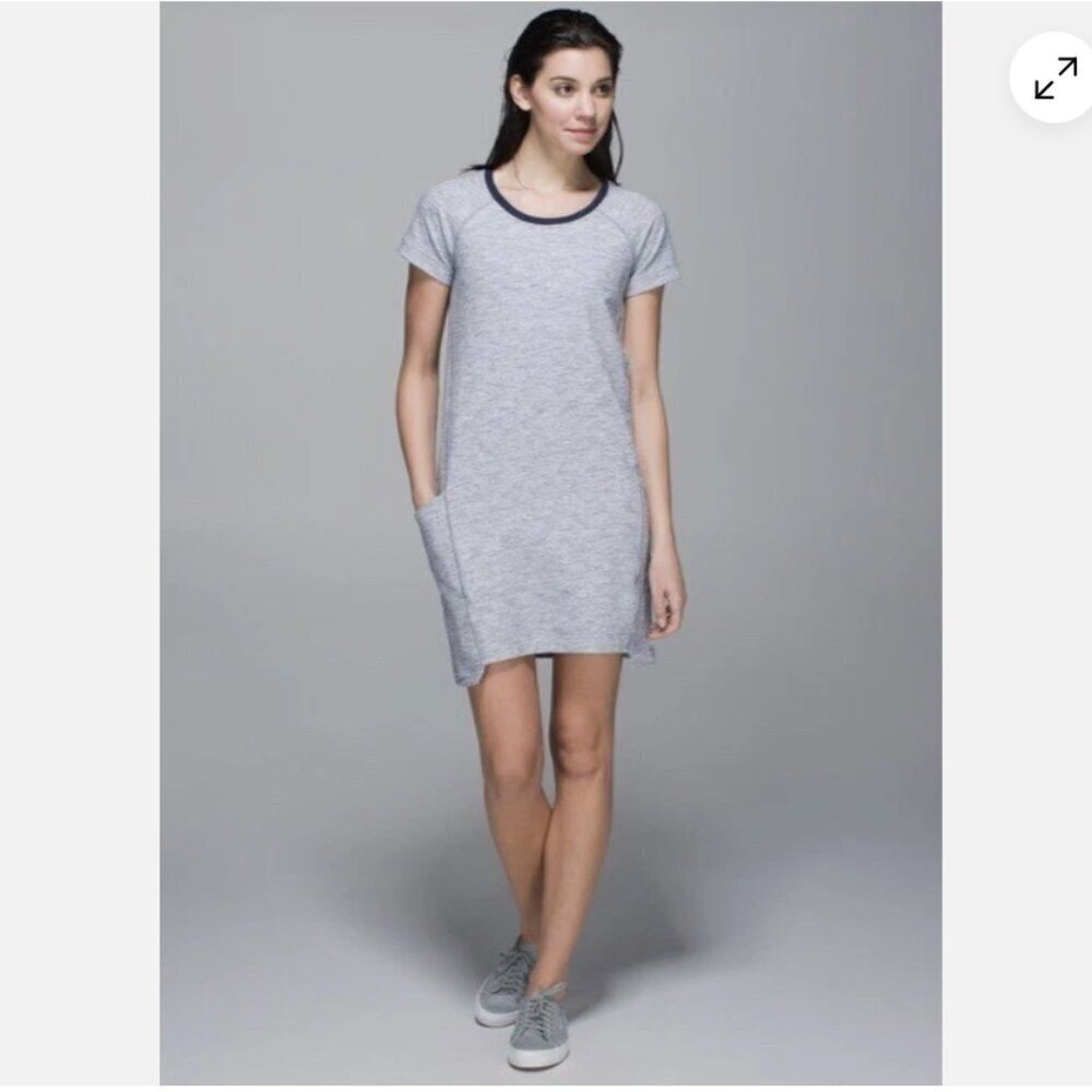 Lululemon Womens |8| Cut Above SS Dress Heathered Space Dyed Gris / Deep Navy